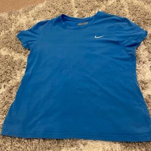 Nike XL girls sports tee